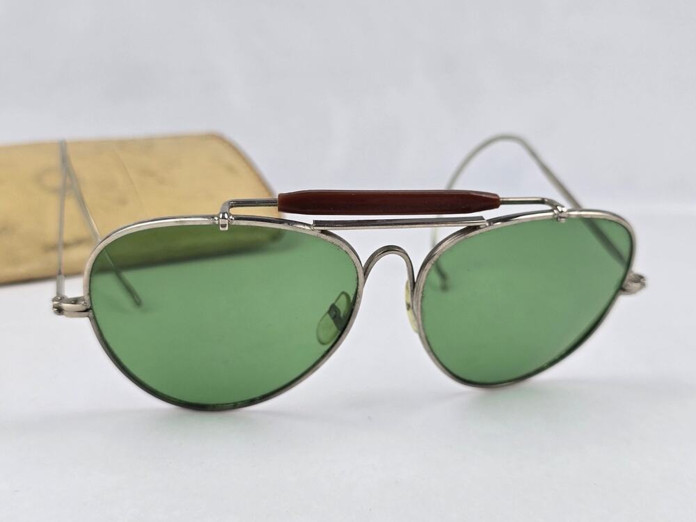 Vintage Green lens Pilot Aviator Crossbar Sunglasses Japan 125mm width
